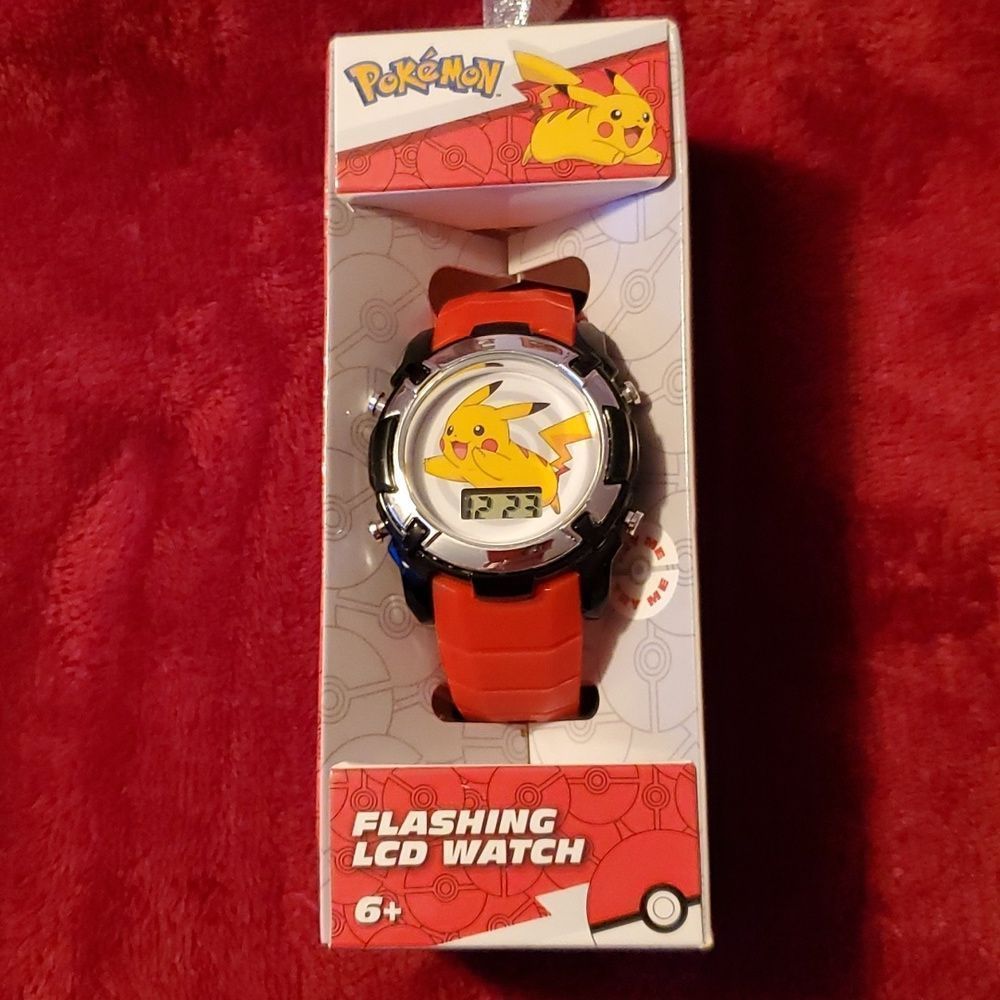Pokemon Pikachu Kids‎ Digital Watch with Flashing LCD NEW Nintendo